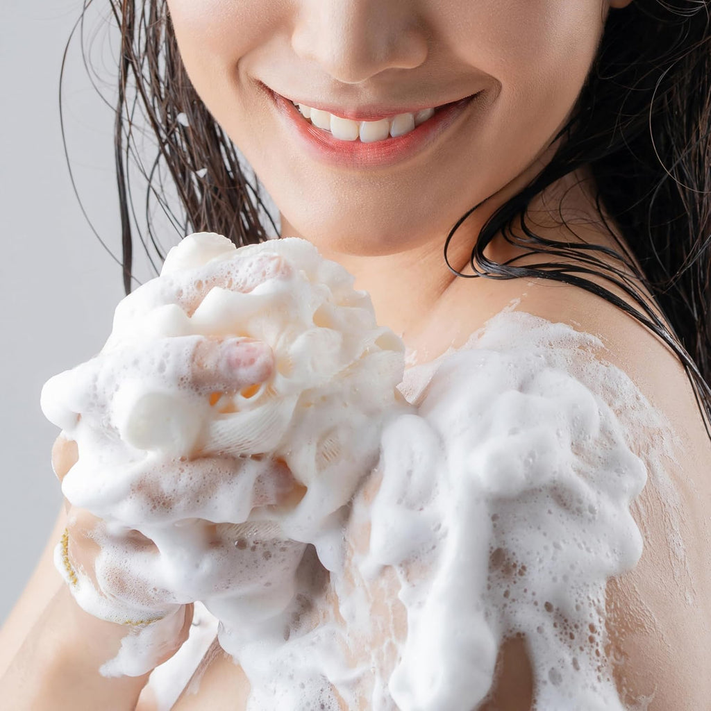 Luxurious Olay Body Wash for Women - Deep Conditioning with Shea Butter & Manuka Honey - 18 Fl Oz for Smooth, Soft Skin